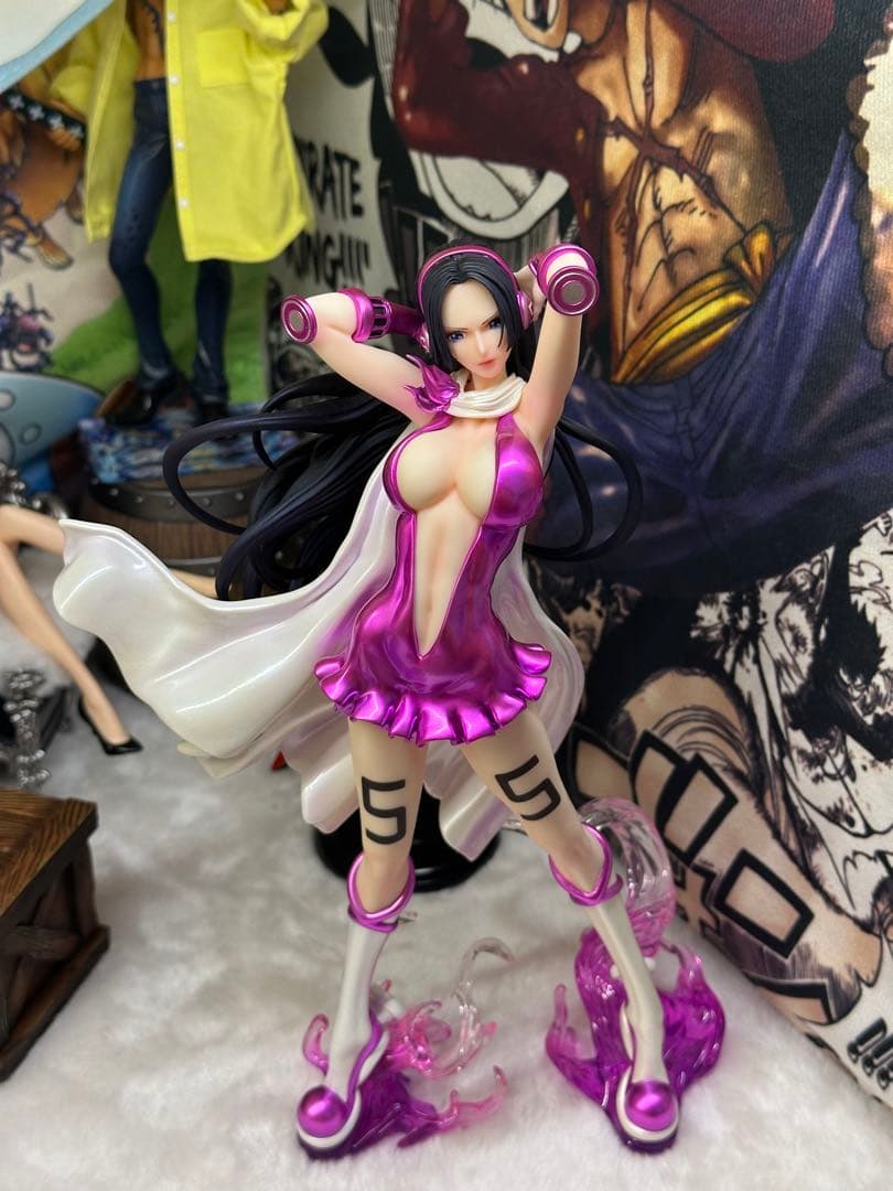 ワンピース ボア・ハンコック フィギュア