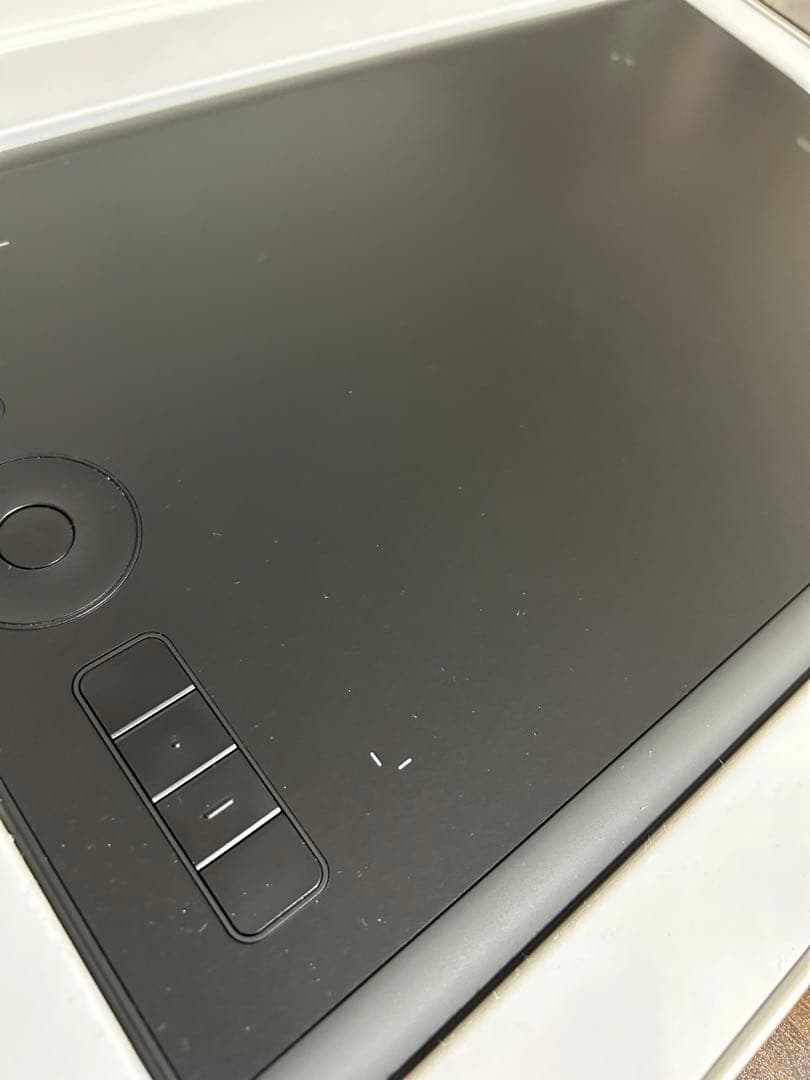 【ペンタブ】Wacom Intuos Pro