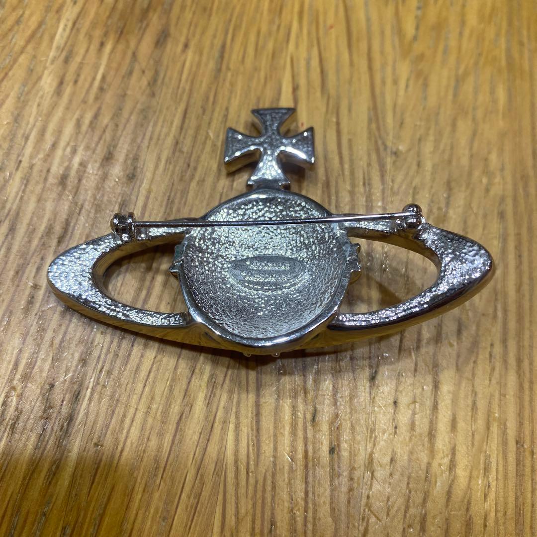 vivienne westwood ブローチ