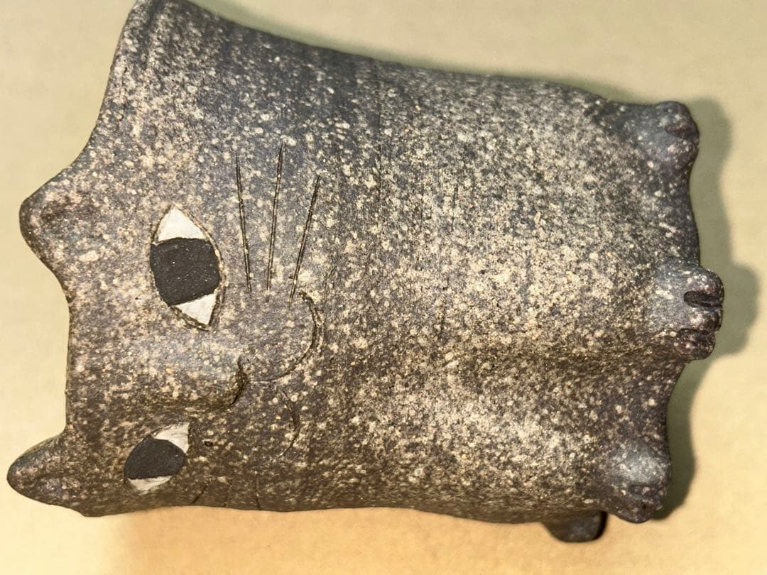 猫の陶器製 マグカップ