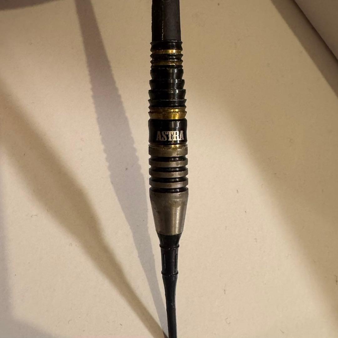 ダーツ 3本セット 専用ケース付き