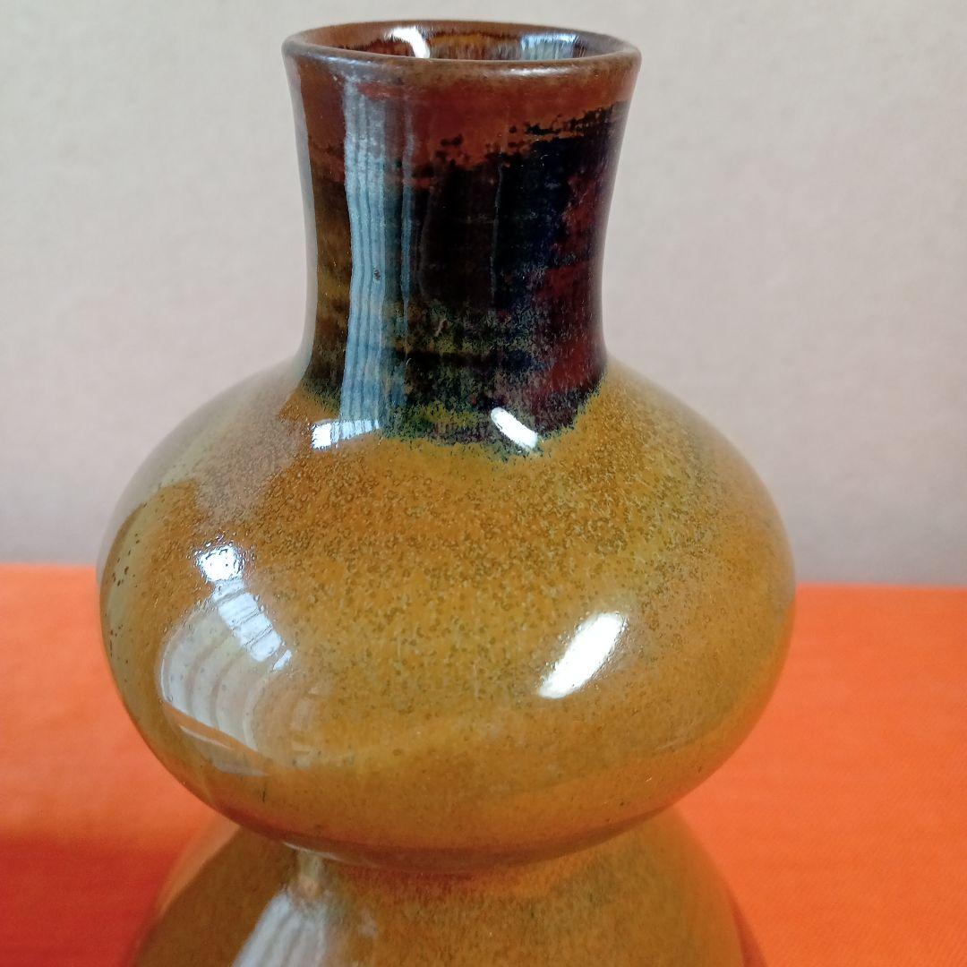 茶陶器　花入れ　宗家高取焼　十二代高取八山　作　共箱