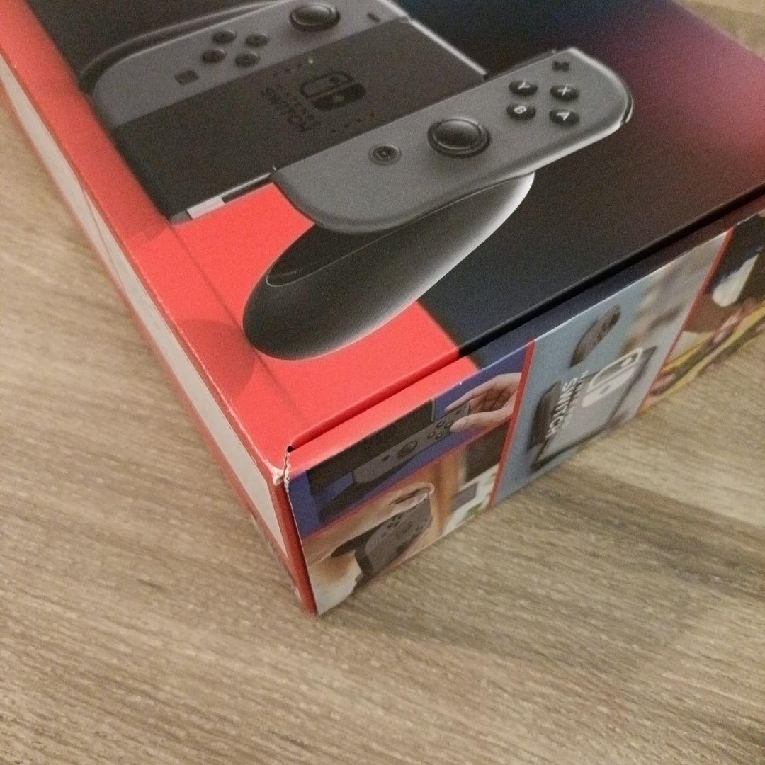 Nintendo Switch 本体（中古品）箱・付属品有