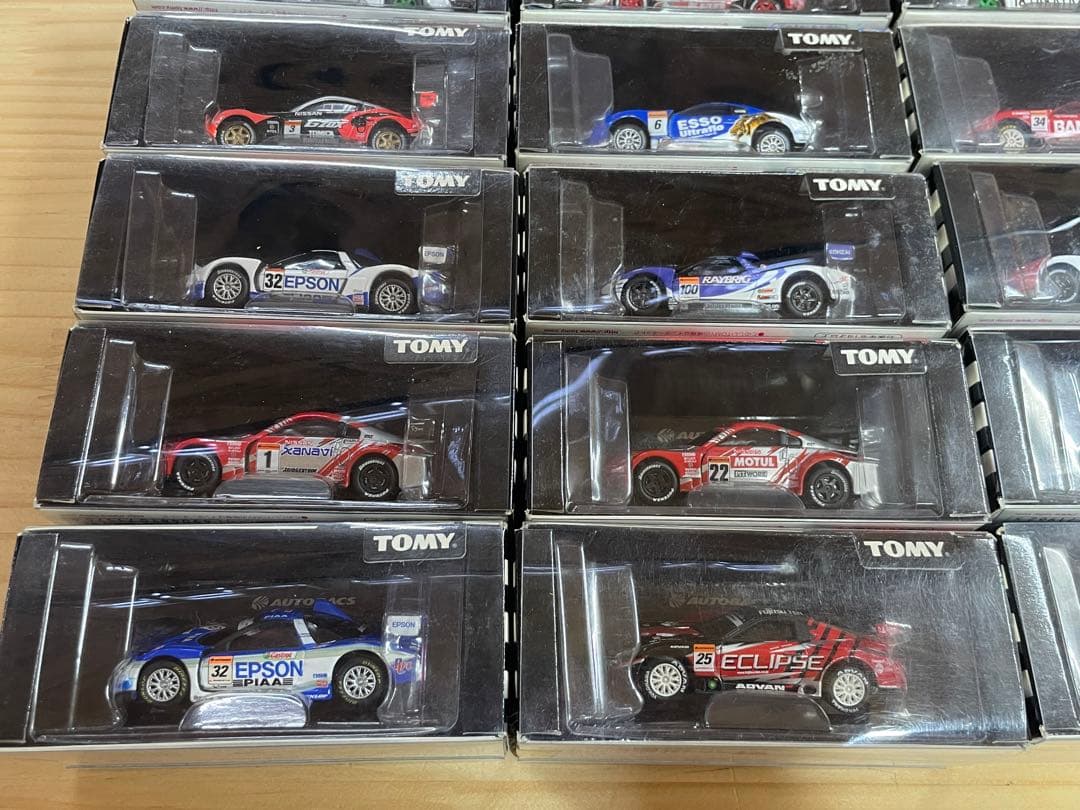 トミカリミテッド　スーパーGT 17台セット　未開封品　オートバックス　絶版