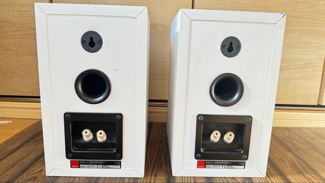 DALI zensor1ブックシェルフスピーカー 白