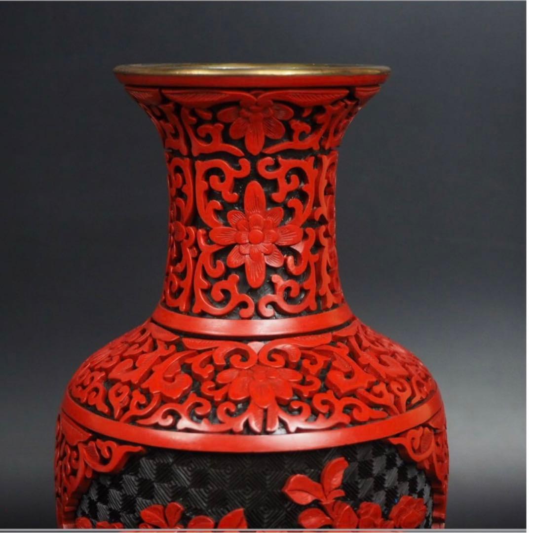 送料無料　極上高肉彫堆朱花瓶　台付　全高さ29ｃｍ　共箱　中国古玩骨董