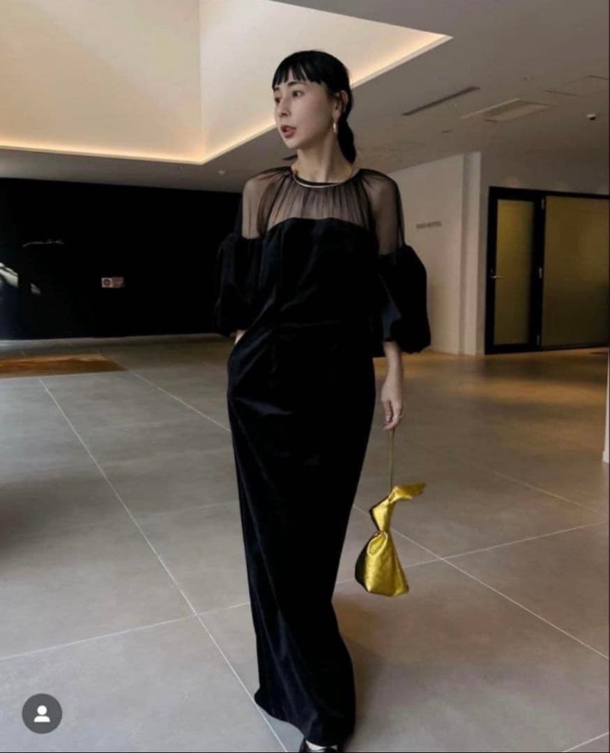 スーツ・フォーマル・ドレス SOUFFLE SLEEVE VELOUR DRESS