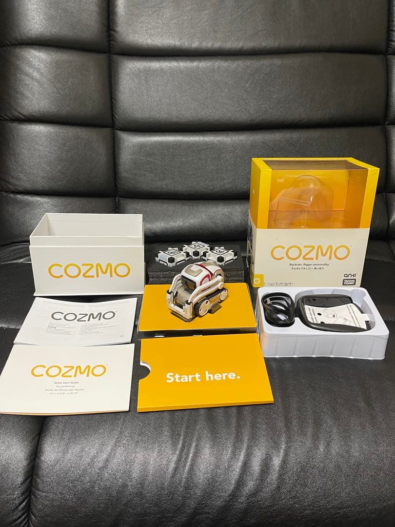 Cozmo ロボット型おもちゃ ホワイト/レッド