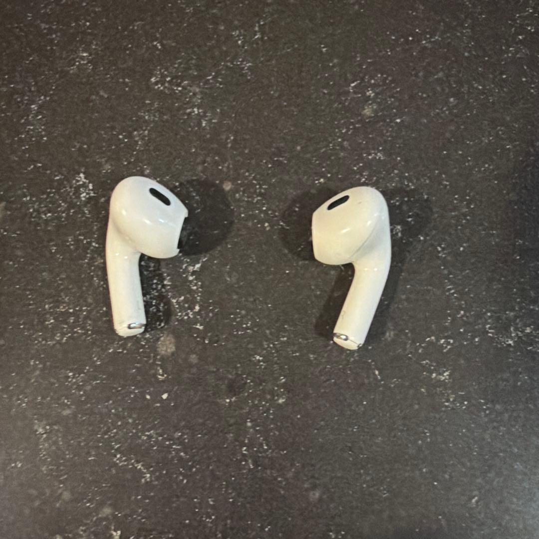 AirPods Pro (第2世代) 本体 Lightning