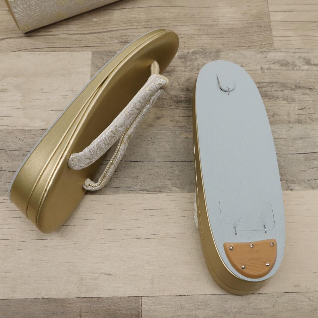 《新古品◆草履バッグセット◆笹蔓模様■ホワイト×ゴールド◆Z3-2》