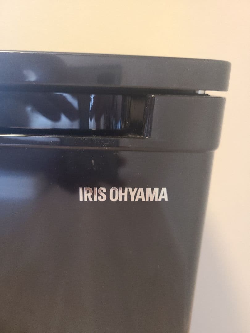 IRIS OHYAMA 冷凍庫 IUSD-6B　ブラック