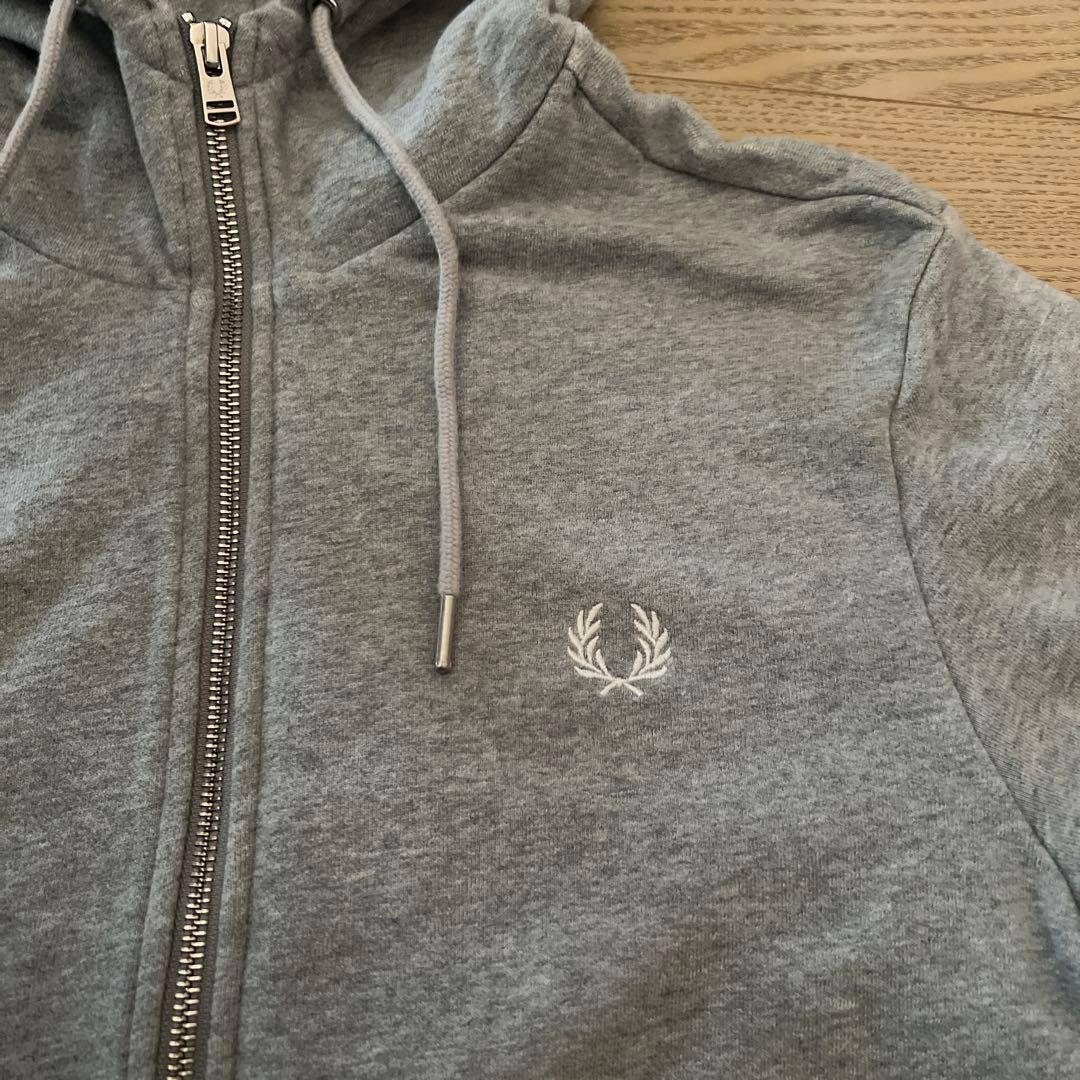 フレッドペリー コットン フルジップスゥエットパーカー　メンズS