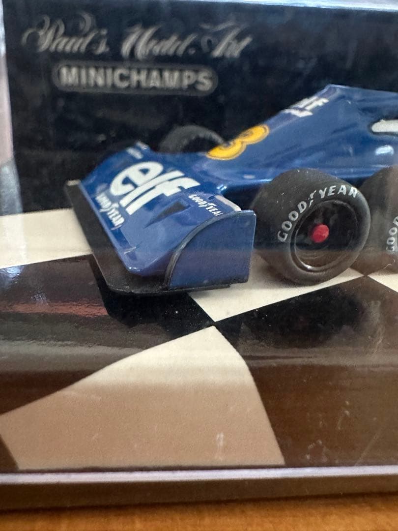 ミニカー Tyrrell P34 1976 6-Wheeler J. Scheckter