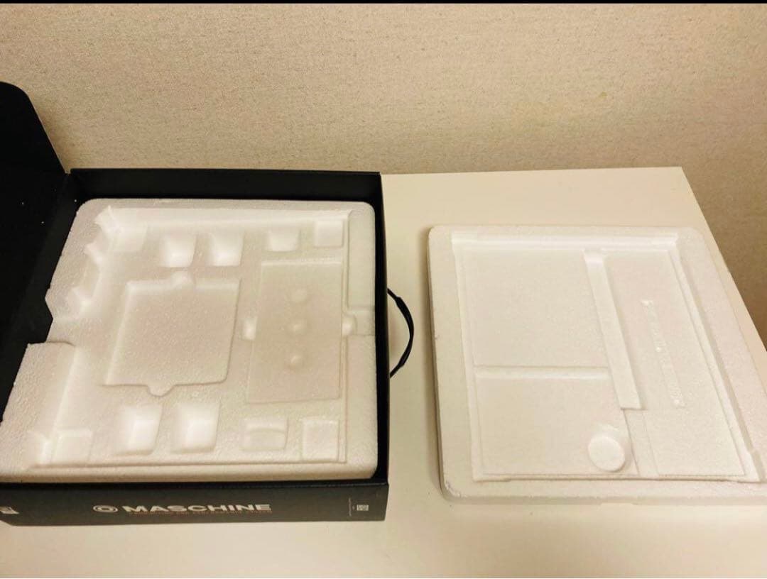 MASCHINE ブラック 本体とガイドブック