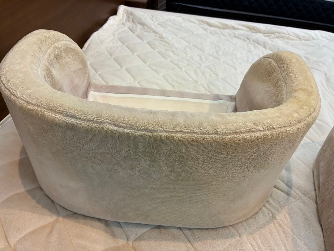 Simmons ソファ型犬用ベッド