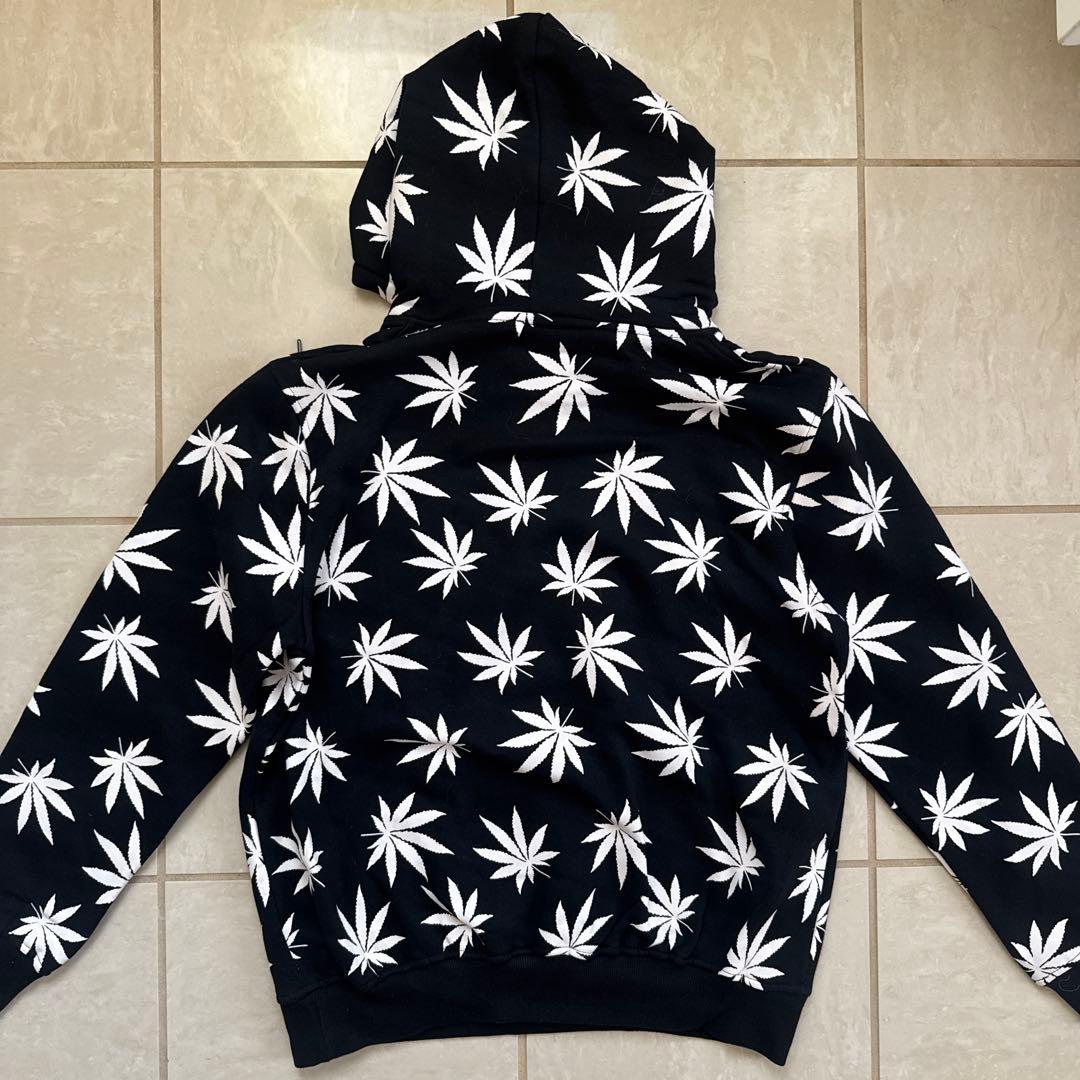 新品タグ付き HUF ハフパーカー長袖 LEAF PRINT HOODIE