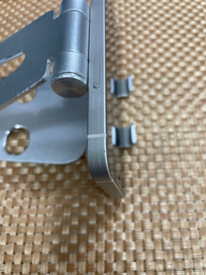 iPhone 12 mini 128 GB ホワイトSIMフリー【7397】