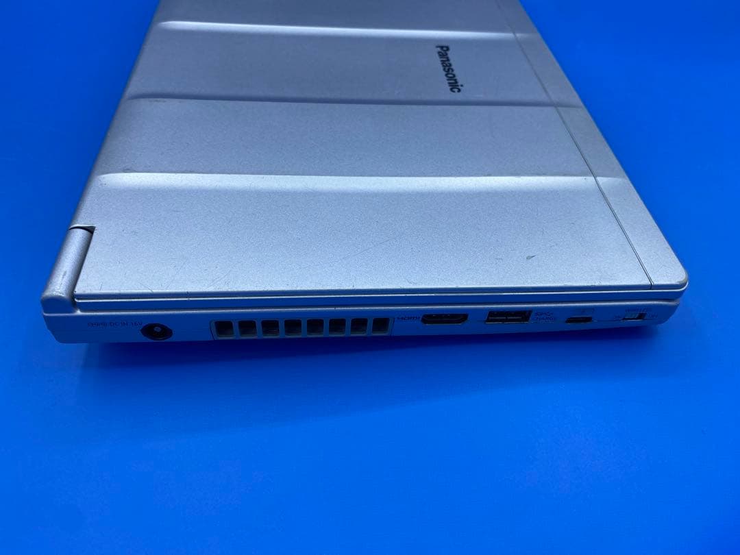 Panasonic Let’s note SV7 Windows 11 対応