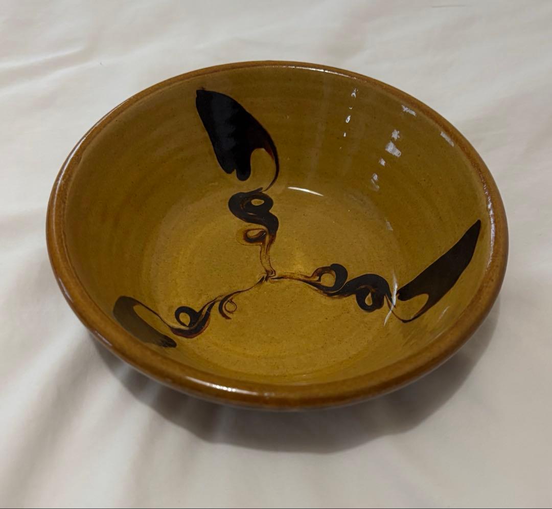 皿　陶芸　工芸品　BELLÙRIA鎌倉　ベルーリア鎌倉　スリップウェア