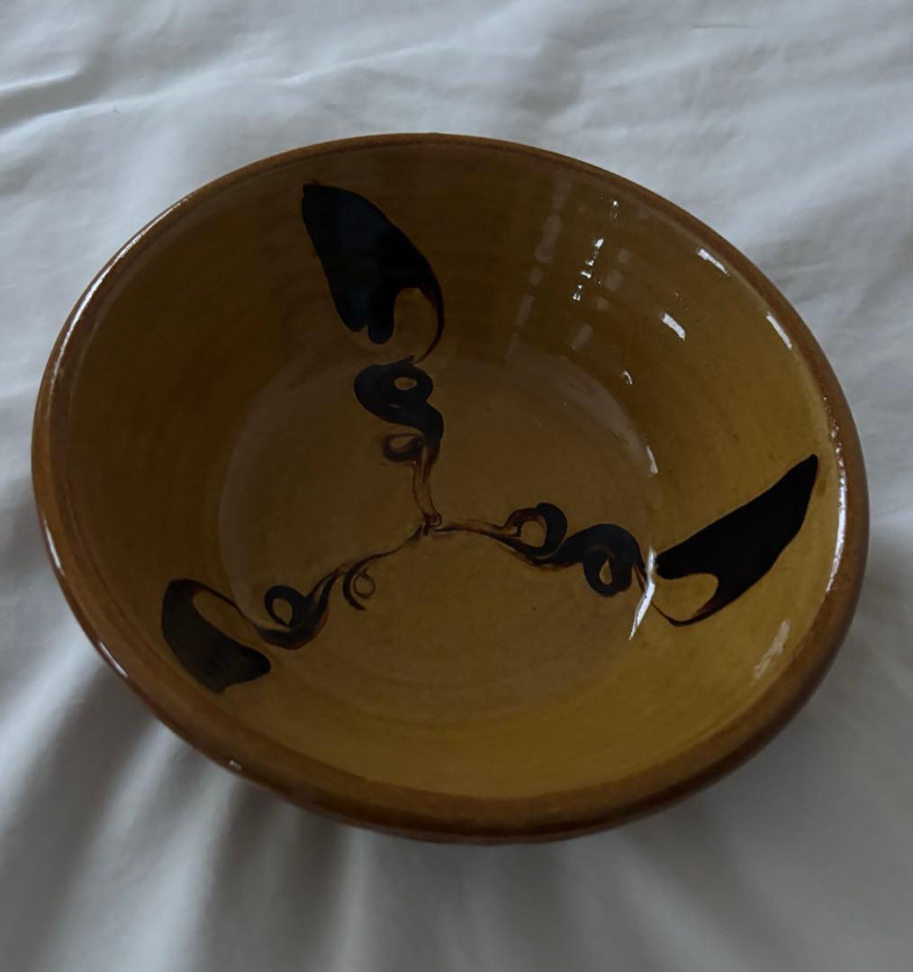 皿　陶芸　工芸品　BELLÙRIA鎌倉　ベルーリア鎌倉　スリップウェア