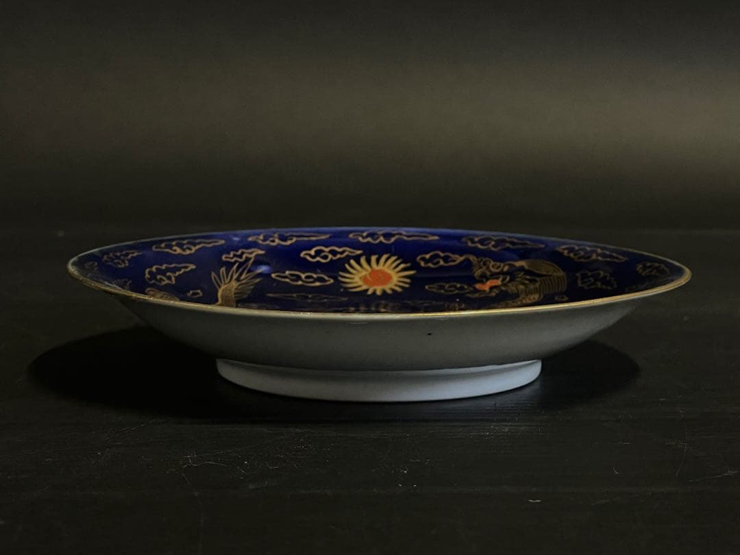 「母」 中国古玩 大清乾隆年製 十錦 金彩 龍文 瑠璃 中皿 （108Ｂ）