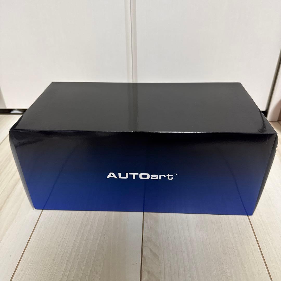 Autoart 1/18 ランボルギーニ アヴェンタドール SV