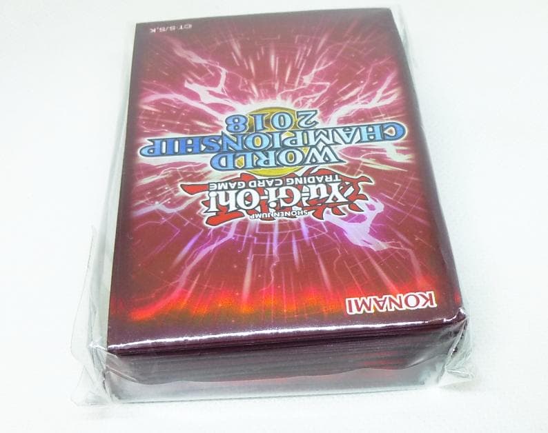 遊戯王 WCS2018 赤 スリーブ 未開封100枚入り