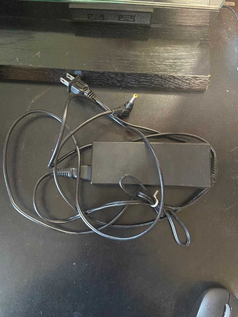 富士通　LIFEBOOK AH77/G レッド　RAM 16.0GB