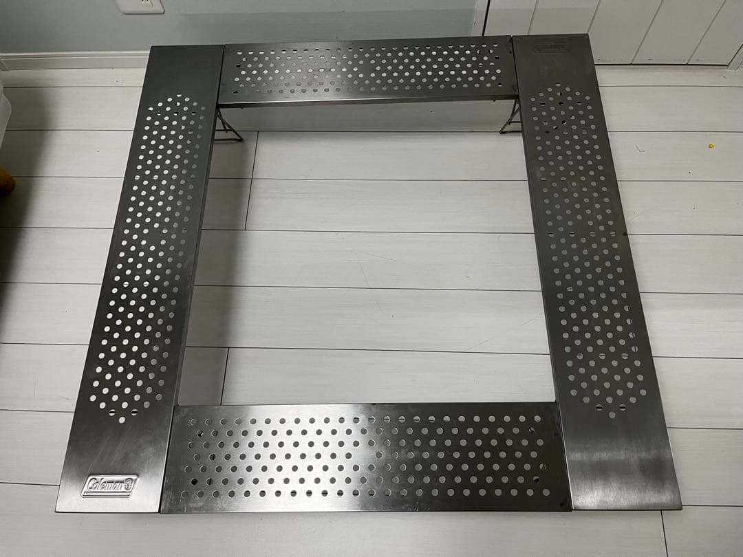 Coleman 焚火台テーブル ファイアープレーステーブル