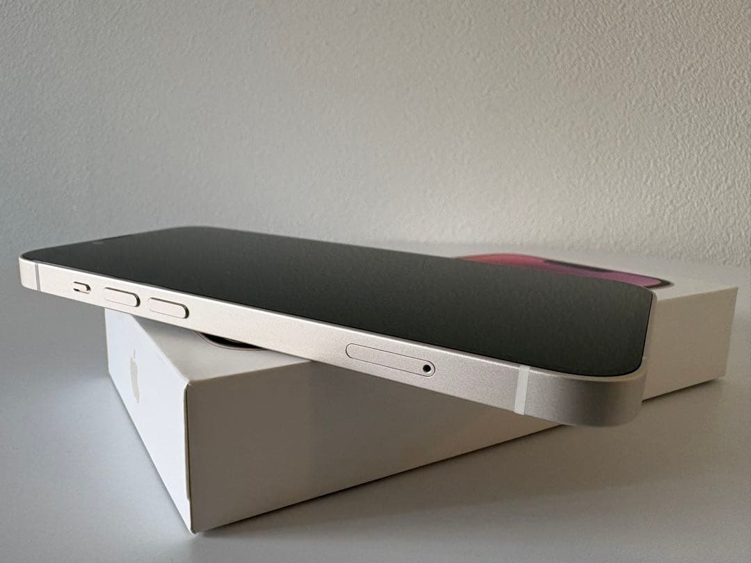 【新品】iPhone14 256GB スターライト SIMフリー