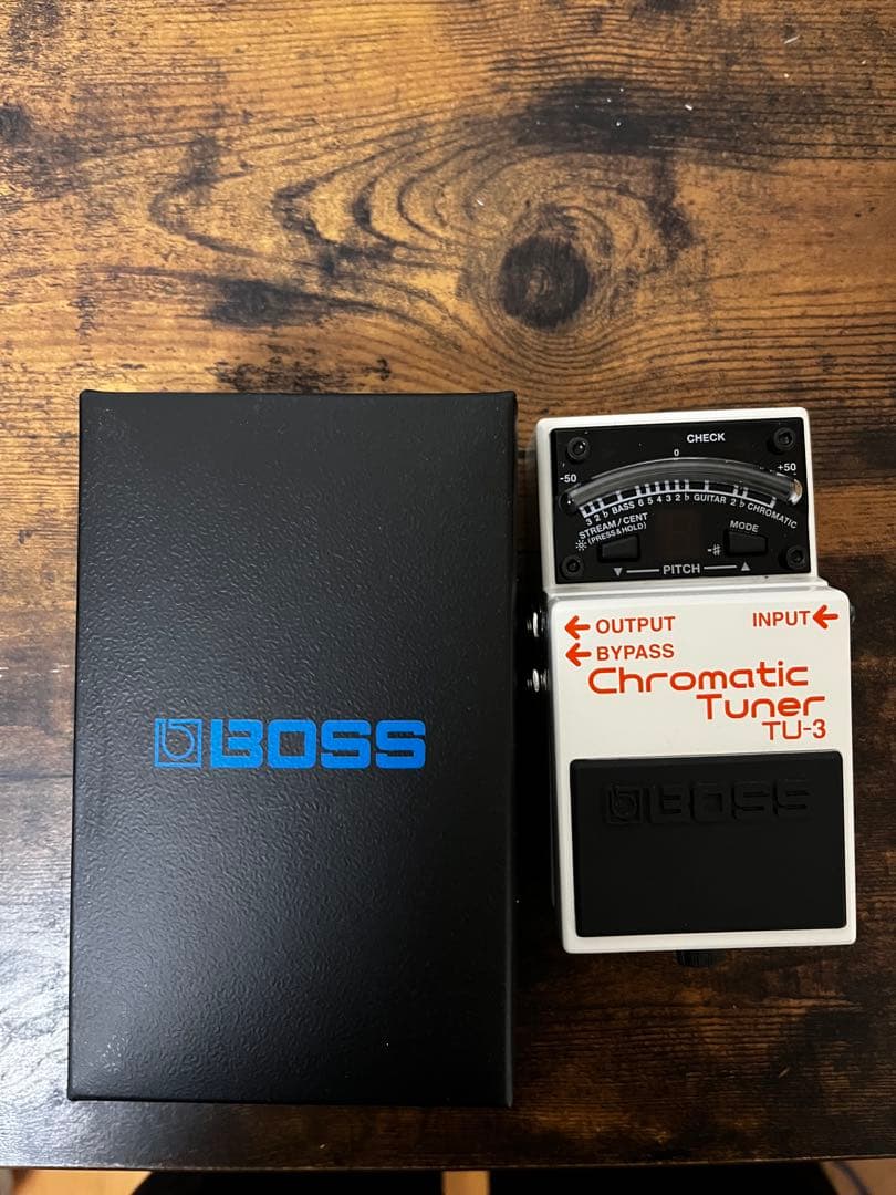 ギター BOSS Chromatic Tuner TU-3