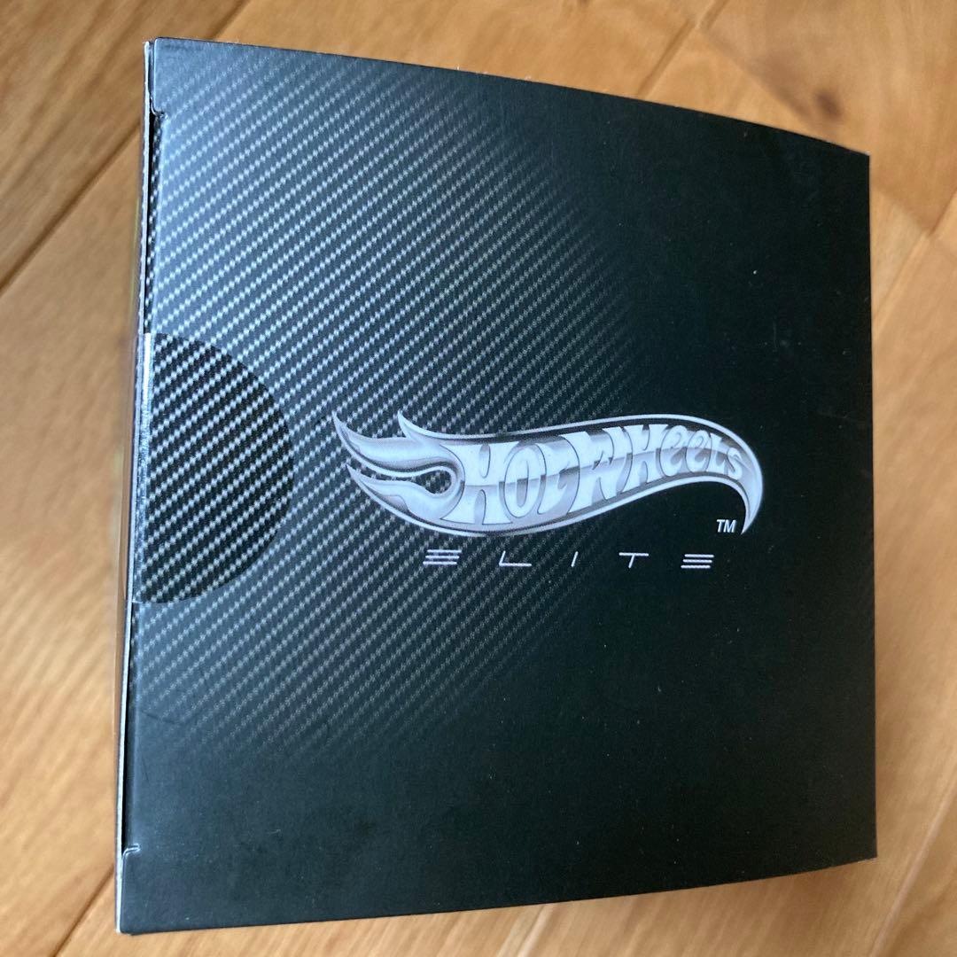 Hot Wheels Ghostbusters Ecto-1 1:43 エリート