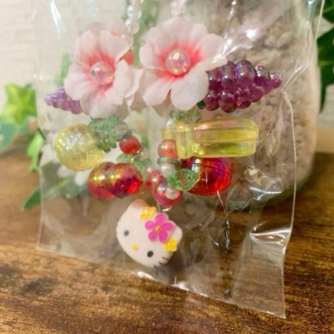 【希少激レア】ハローキティ トロピカルストラップ　2001 花　★入手困難★