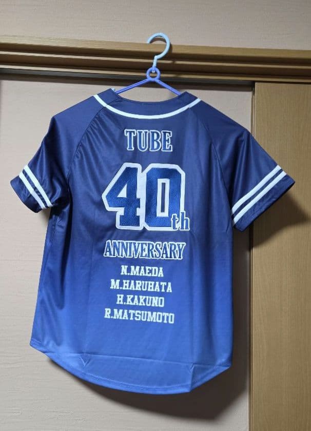 TUBE 40周年記念ユニホーム　XLとワッペン