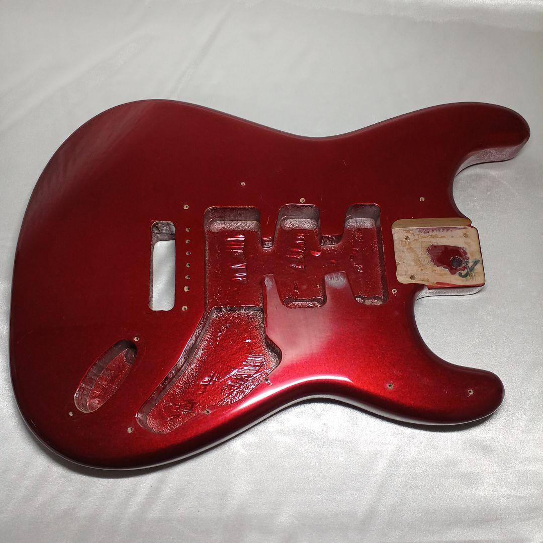 エレキギターボディ メタリックレッド