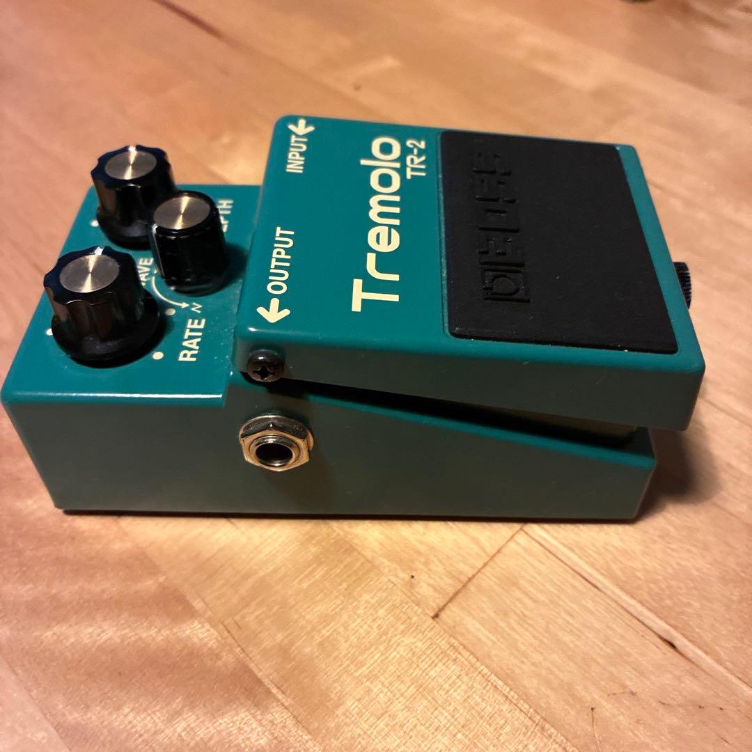 ギター BOSS TR-2 Tremolo