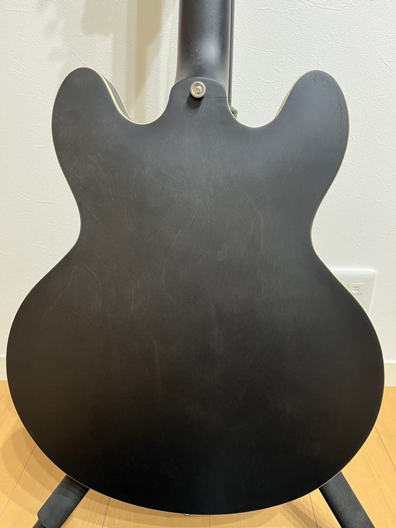 ギター Epiphone Casino Worn Ebony