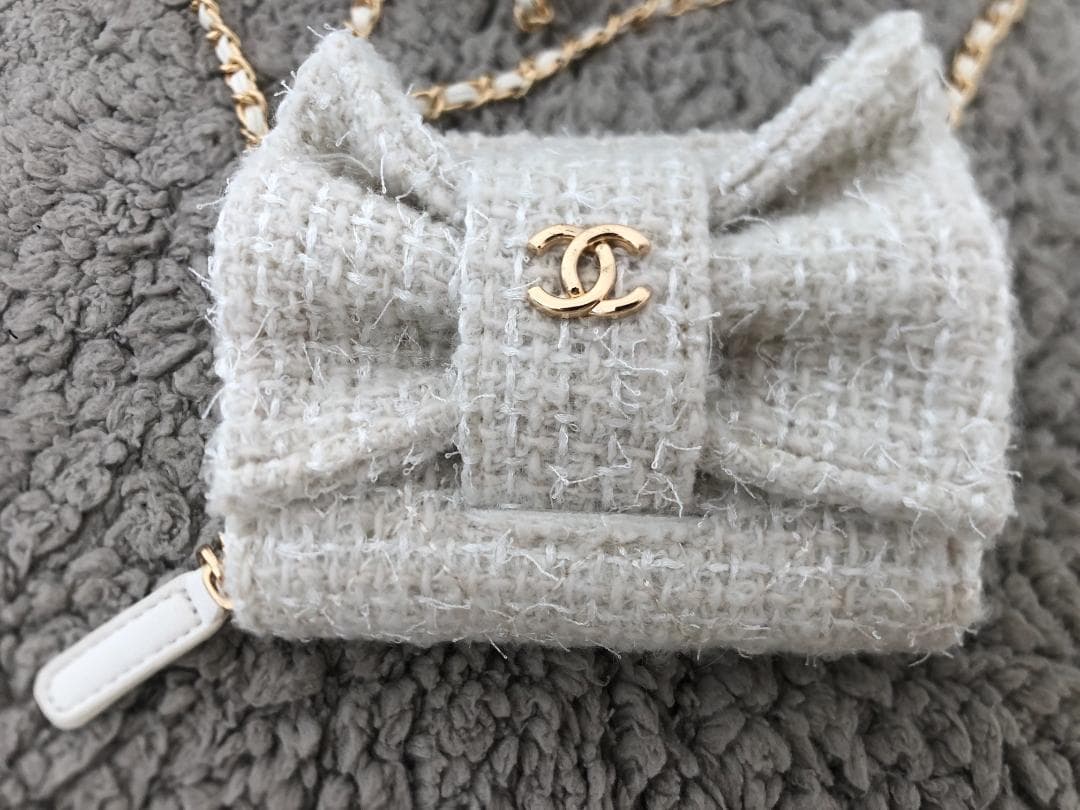 三つ折財布　ロゴレディース　バッグ　財布　ヴィンテージ　ブラック