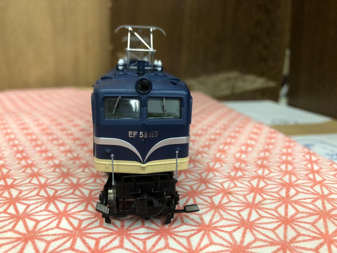 トラムウェイ EF58（小窓） ブルトレ色（下回り黒）