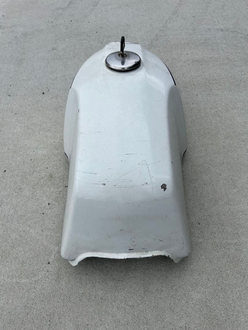 gsx400eザリ　タンク