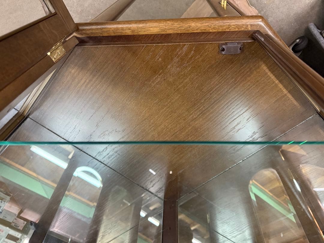 カリモク　飾り棚　ショーケース　アンティーク