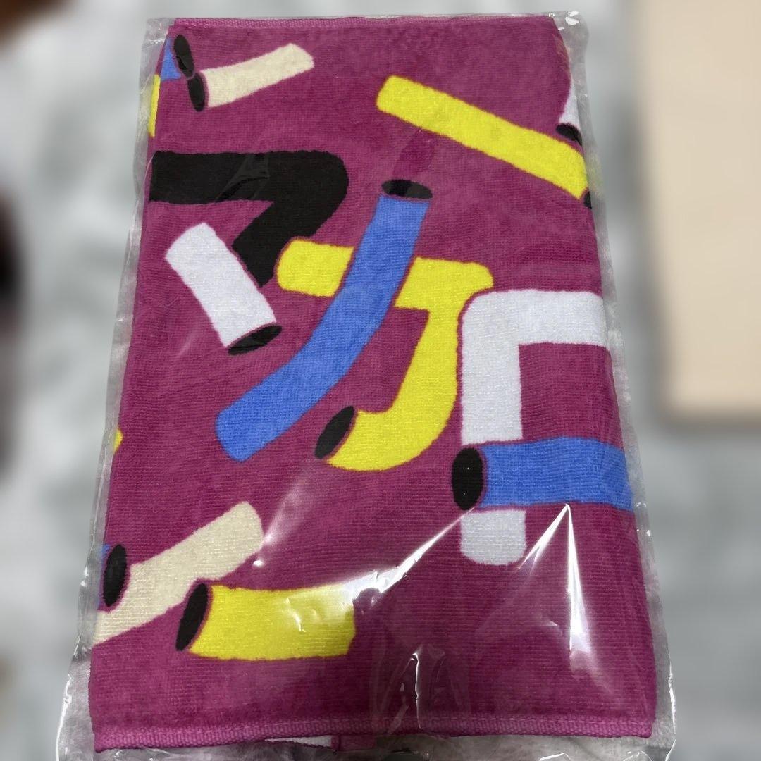 マカロニえんぴつポップアップストア限定品セット売り