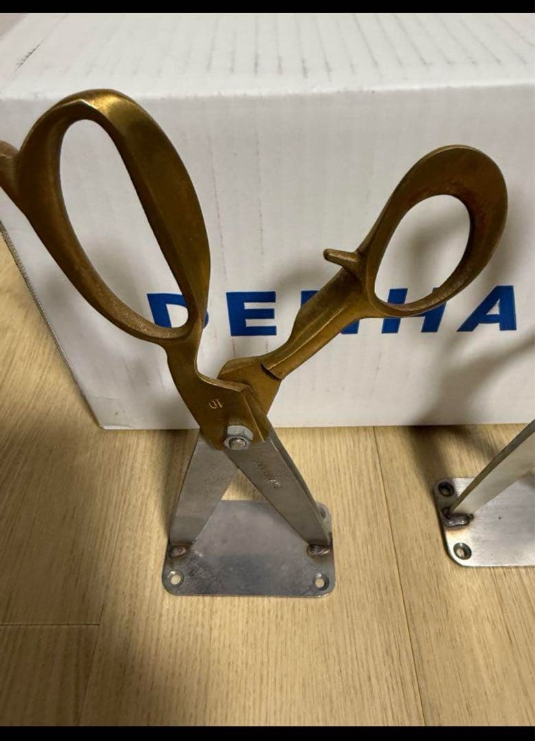 N*I様 【非売品】DENHAM ハサミ型ハンガーラック　1本