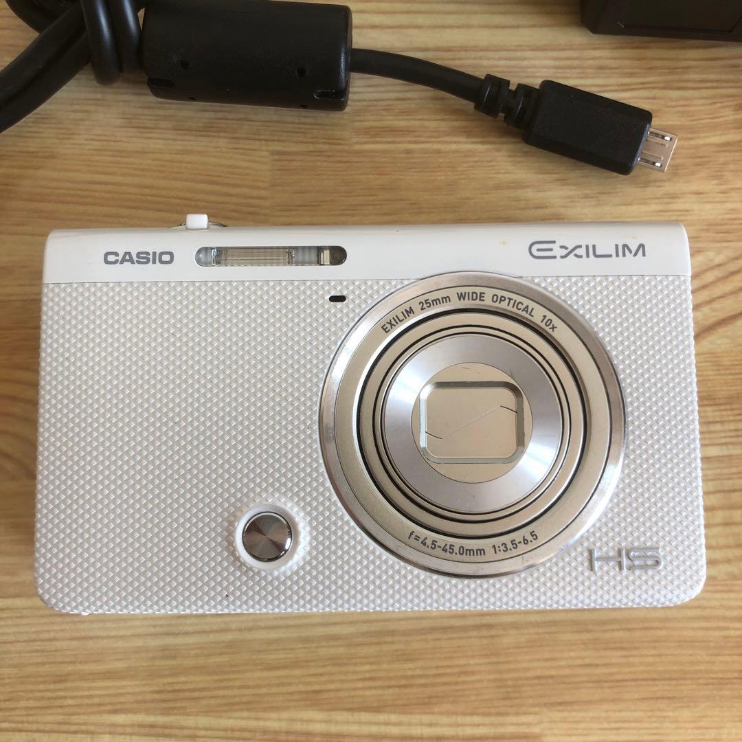 CASIO EXILIM デジタルカメラ　EX-ZR70 充電器付き