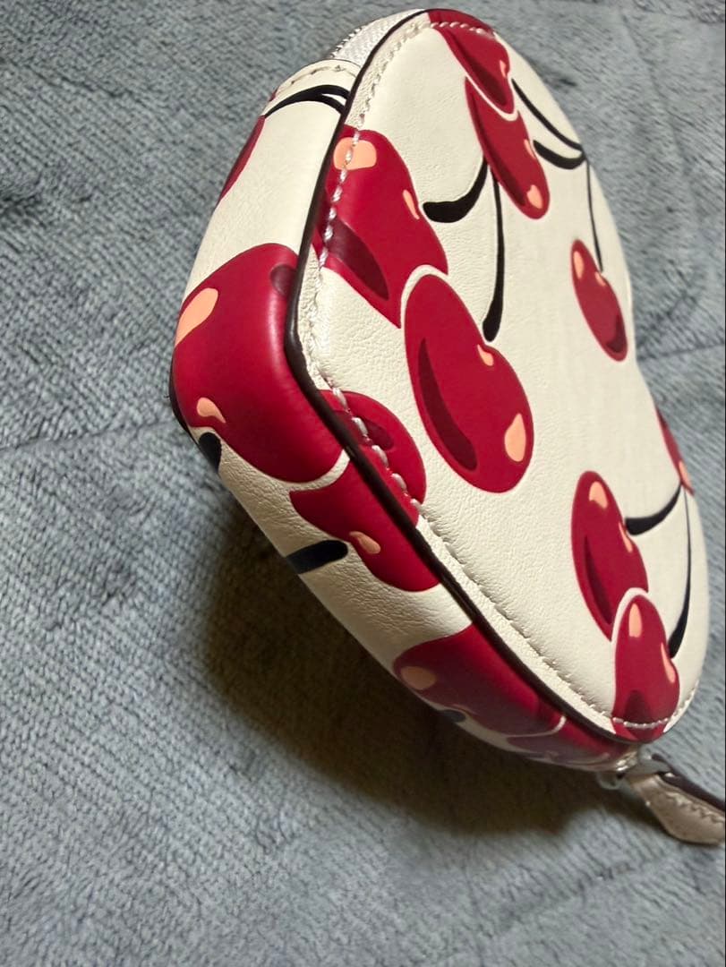COACH コーチ ハートケース 財布 チェリー ホワイト 新品保管品
