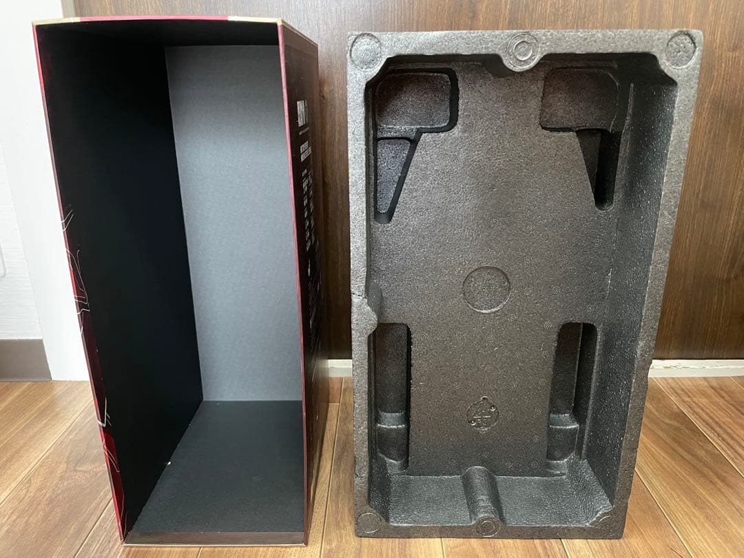 ホットトイズ IRON MAN MARK7 スペシャルエディション　空箱