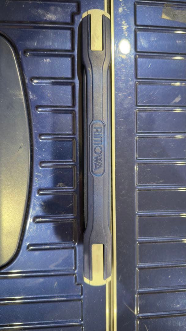 RIMOWA ネイビーキャリーケース