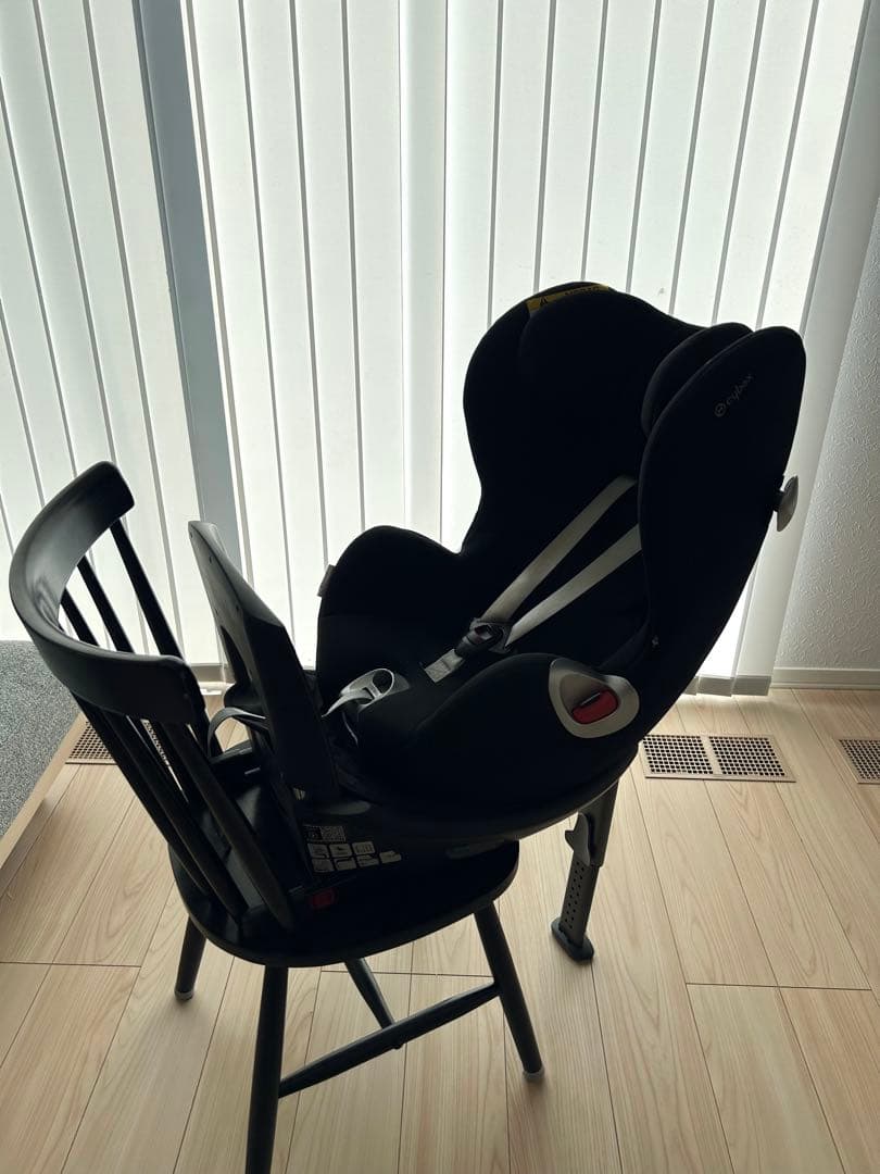シローナ cybex サイベックス SIRONA ISOFIX