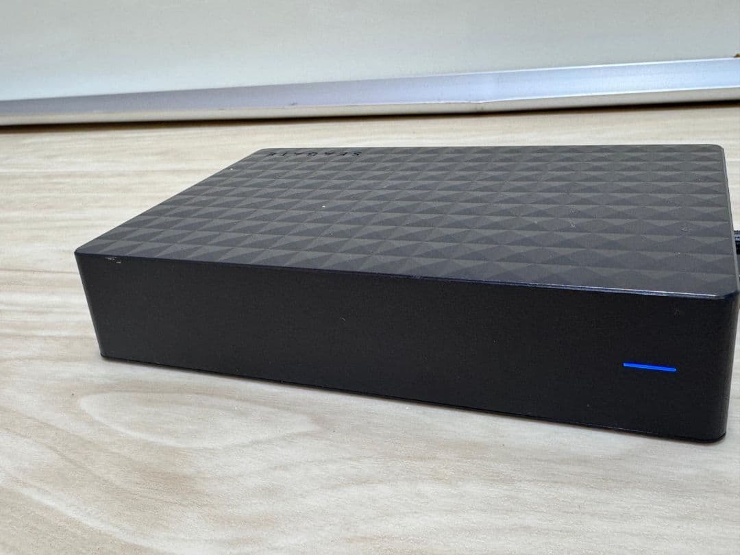 Seagate 外付けハードディスク SRD0NF2 4TB