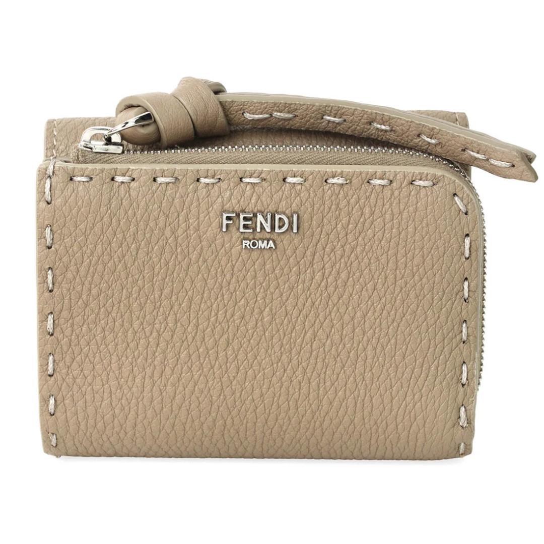 FENDI フェンディ ピーカブーマイクロ三つ折り財布セレリアグレー